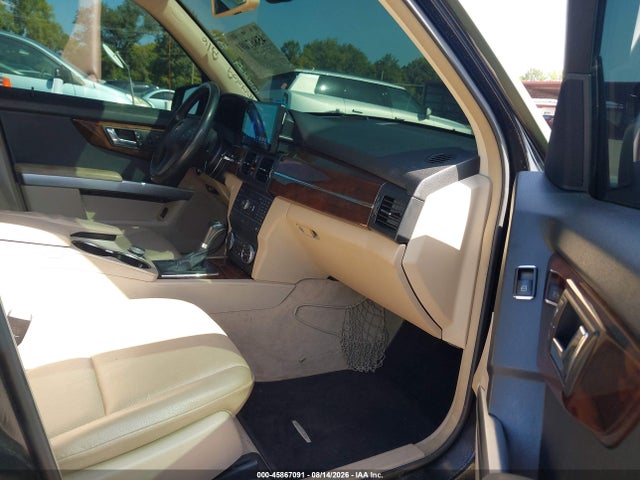 45867091 :رقم المزاد ، WDCGG8HB9BF575321 vin ، 2011 Mercedes-benz Glk 350 4matic مزاد بيع
