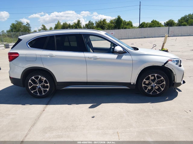 45867093 :رقم المزاد ، WBXJG7C01N5V22119 vin ، 2022 Bmw X1 Sdrive28i مزاد بيع