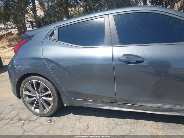 Hyundai Veloster 2.0 Premium 2019 KMHTG6AF7KU012474 Image 6