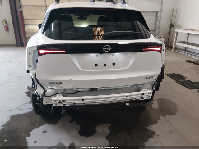 3N8AP6CB5TL326629 Nissan KICKS SV