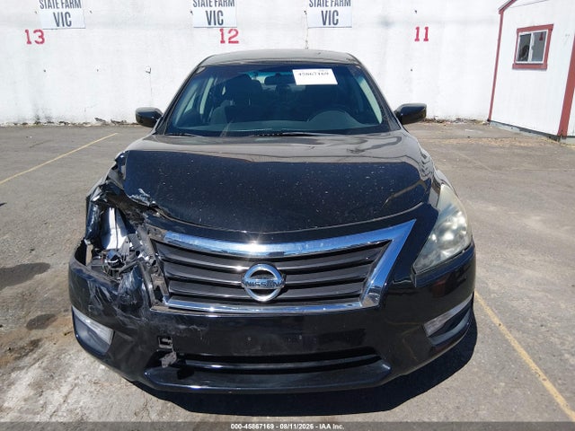 2015 Nissan Altima 2.5/2.5 S/2.5 Sl/2.5 Sv მანქანა იყიდება აუქციონზე, vin: 1N4AL3AP4FN328211, აუქციონის ნომერი: 45867169