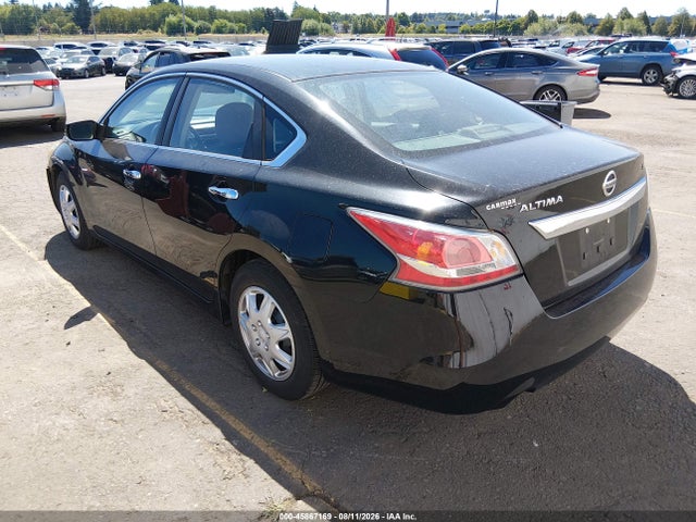 2015 Nissan Altima 2.5/2.5 S/2.5 Sl/2.5 Sv მანქანა იყიდება აუქციონზე, vin: 1N4AL3AP4FN328211, აუქციონის ნომერი: 45867169