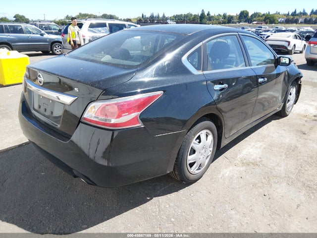 2015 Nissan Altima 2.5/2.5 S/2.5 Sl/2.5 Sv მანქანა იყიდება აუქციონზე, vin: 1N4AL3AP4FN328211, აუქციონის ნომერი: 45867169