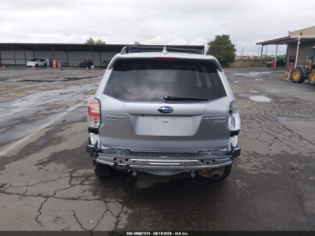 Subaru Forester 2.5i Limited 2017 JF2SJARC0HH575089 Image 17