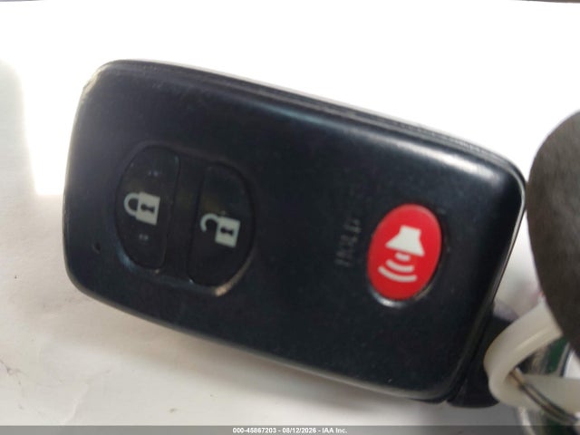2011 Toyota Prius Two მანქანა იყიდება აუქციონზე, vin: JTDKN3DU0B0260703, აუქციონის ნომერი: 45867203