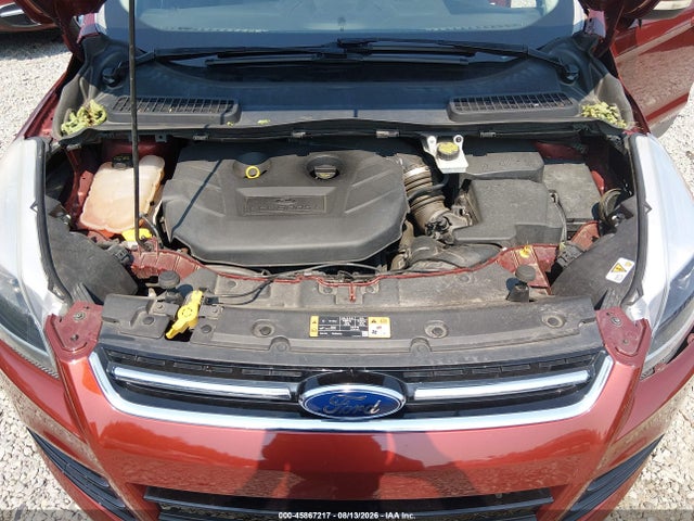 1FMCU9J97GUC17644 Ford Escape Titanium