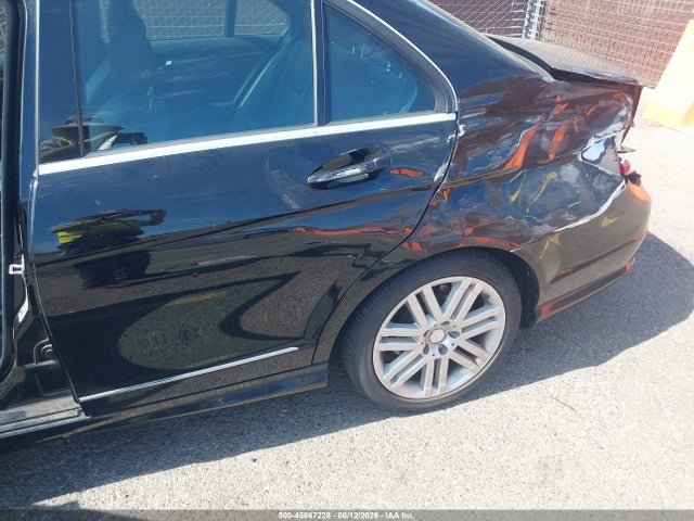 45867228 :رقم المزاد ، WDDGF54X29R077209 vin ، 2009 Mercedes-benz C 300 Luxury/sport مزاد بيع