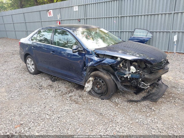 2013 Volkswagen Jetta 2.5l Se მანქანა იყიდება აუქციონზე, vin: 3VWDP7AJ3DM384630, აუქციონის ნომერი: 45867310