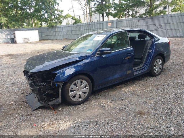 45867310 :رقم المزاد ، 3VWDP7AJ3DM384630 vin ، 2013 Volkswagen Jetta 2.5l Se مزاد بيع