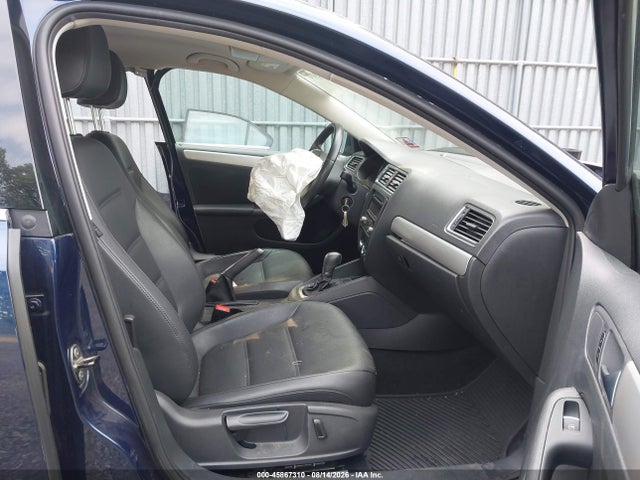 45867310 :رقم المزاد ، 3VWDP7AJ3DM384630 vin ، 2013 Volkswagen Jetta 2.5l Se مزاد بيع