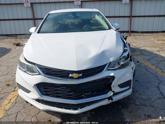 Продажа на аукционе авто 2018 Chevrolet Cruze Ls Auto, vin: 1G1BC5SM0J7180059, номер лота: 45867319