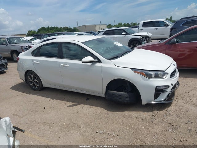 Продажа на аукционе авто 2021 Kia Forte Lxs, vin: 3KPF24AD9ME374875, номер лота: 45867372