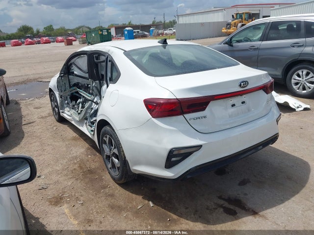 Продажа на аукционе авто 2021 Kia Forte Lxs, vin: 3KPF24AD9ME374875, номер лота: 45867372