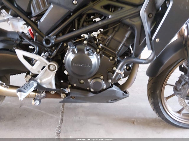 MLHNC555XN5200079 Honda CBF300 NA
