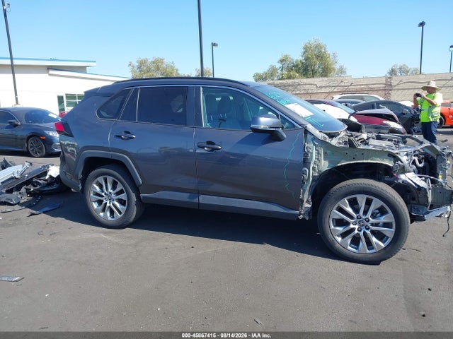 Toyota Rav4 Xle Premium 2024 2T3C1RFV3RW301081 Image 14