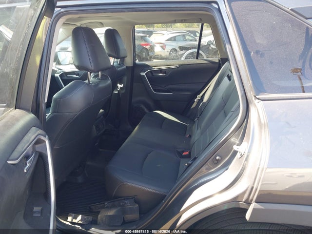 Toyota Rav4 Xle Premium 2024 2T3C1RFV3RW301081 Image 8