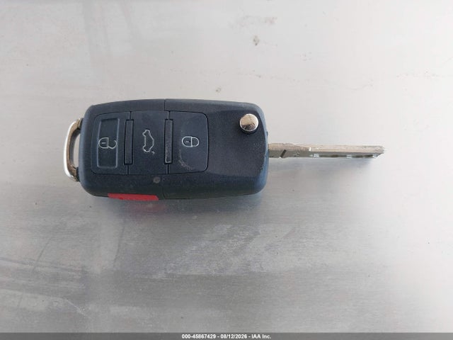 2004 Volkswagen New Beetle Gls მანქანა იყიდება აუქციონზე, vin: 3VWCM31Y94M324149, აუქციონის ნომერი: 45867429