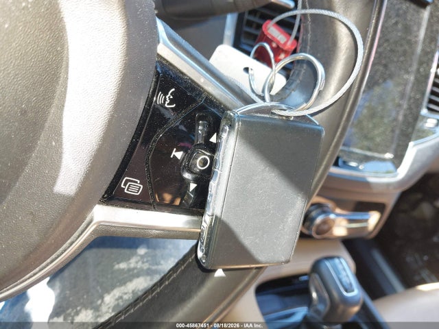 45867451 :رقم المزاد ، YV4A22PK9J1215533 vin ، 2018 Volvo Xc90 T6 Momentum مزاد بيع