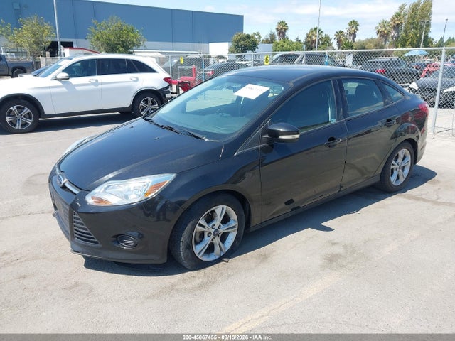 Ford FOCUS SE 2014 1FADP3F23EL408009 Image 2