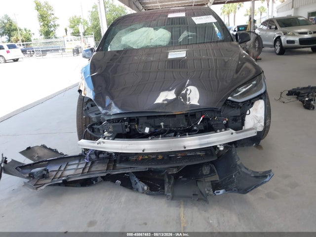 Tesla Model X Long Range 2024 7SAXCDE53RF442032 Image 10
