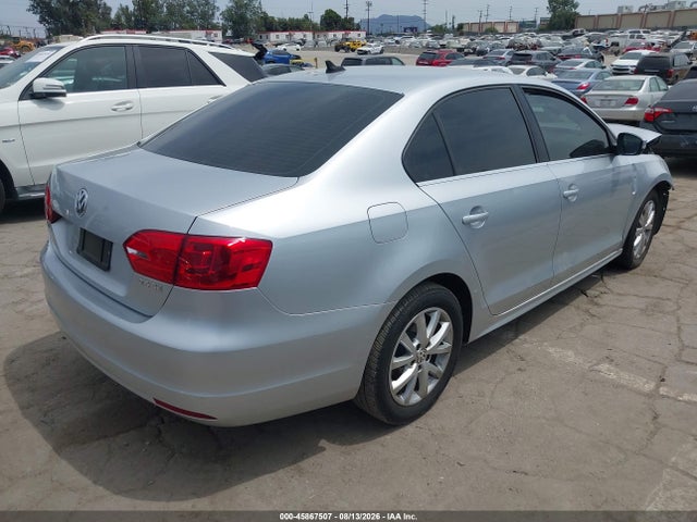 2013 Volkswagen Jetta 2.5l Se მანქანა იყიდება აუქციონზე, vin: 3VWDP7AJ7DM456106, აუქციონის ნომერი: 45867507
