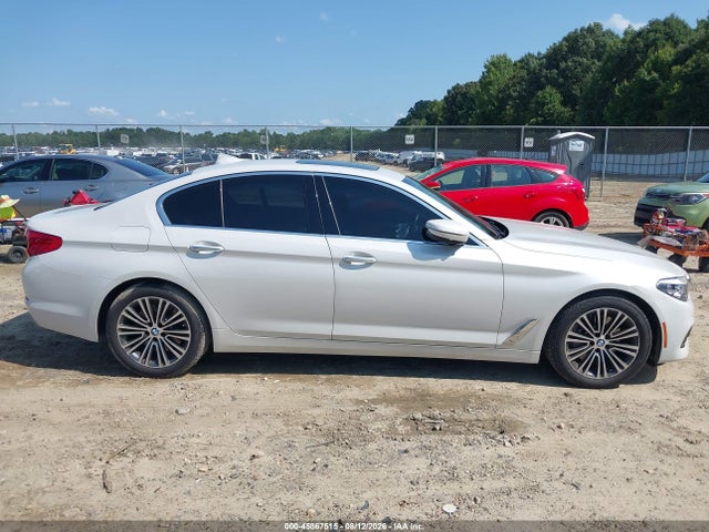 2018 Bmw 540i მანქანა იყიდება აუქციონზე, vin: WBAJE5C55JWA94885, აუქციონის ნომერი: 45867515