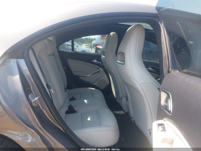 2014 Mercedes-benz Cla 250 4matic მანქანა იყიდება აუქციონზე, vin: WDDSJ4GB6EN076228, აუქციონის ნომერი: 45867526