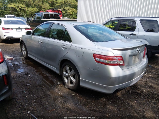 45867577 :رقم المزاد ، 4T1BF3EK6BU642460 vin ، 2011 Toyota Camry Se مزاد بيع