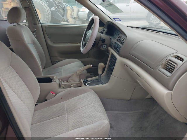 45867581 :رقم المزاد ، 1YVGF22C425307137 vin ، 2002 Mazda 626 Lx مزاد بيع