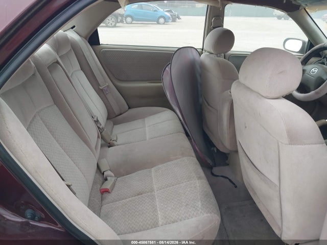 45867581 :رقم المزاد ، 1YVGF22C425307137 vin ، 2002 Mazda 626 Lx مزاد بيع