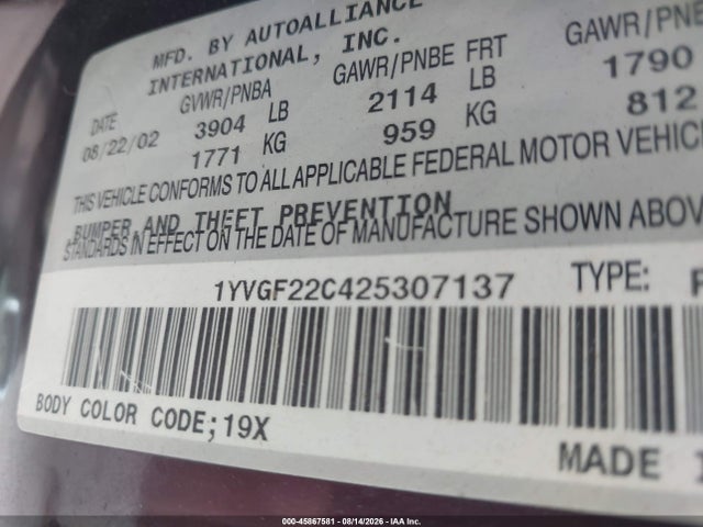 45867581 :رقم المزاد ، 1YVGF22C425307137 vin ، 2002 Mazda 626 Lx مزاد بيع