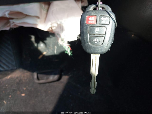 45867623 :رقم المزاد ، 4T1BF1FK5HU311395 vin ، 2017 Toyota Camry Se مزاد بيع