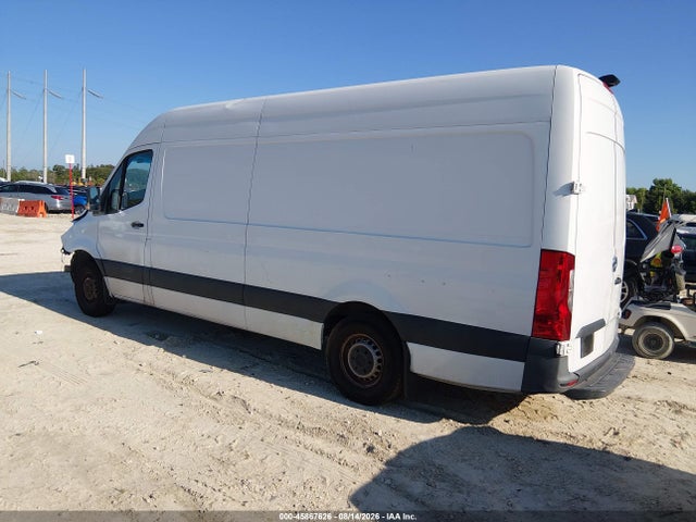 45867626 :رقم المزاد ، W1W40CHY6MT051993 vin ، 2021 Mercedes-benz Sprinter 2500 High Roof I4 مزاد بيع