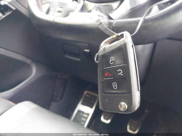 45867632 :رقم المزاد ، 3VW5T7AU3MM011677 vin ، 2021 Volkswagen Golf Gti 2.0t Autobahn/2.0t S/2.0t Se مزاد بيع