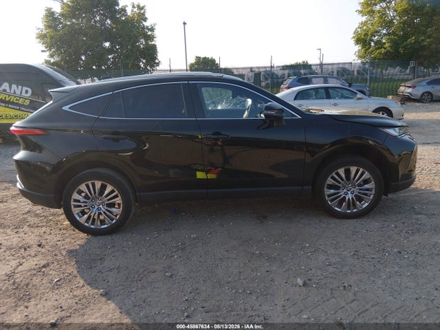 Toyota Venza Xle 2023 JTEAAAAH0PJ147530 Image 13