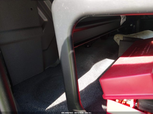 45867643 :رقم المزاد ، 1HTJTSKM4FH676889 vin ، 2015 International 4000 4300 مزاد بيع