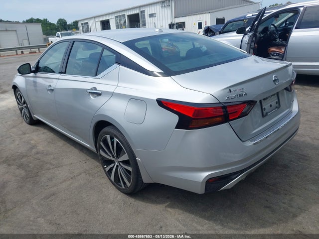 2022 Nissan Altima Platinum Intelligent Awd მანქანა იყიდება აუქციონზე, vin: 1N4BL4FW8NN312912, აუქციონის ნომერი: 45867653