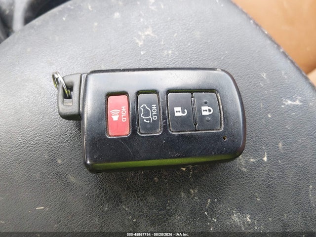 2016 Toyota Rav4 Hybrid Limited მანქანა იყიდება აუქციონზე, vin: JTMDJREV4GD007639, აუქციონის ნომერი: 45867754