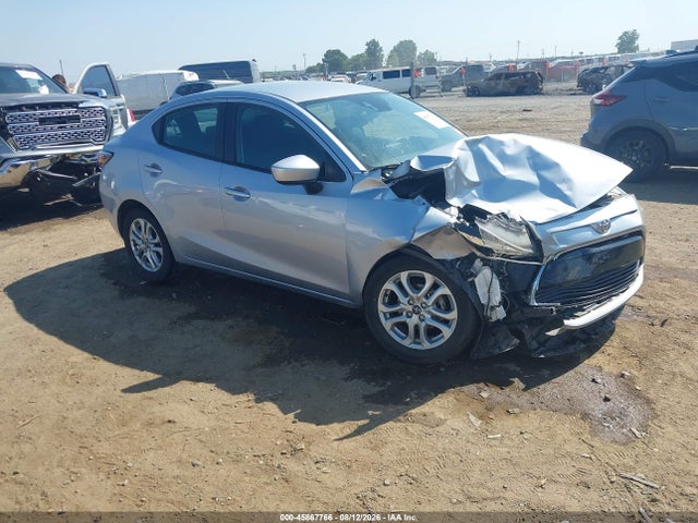 2017 Toyota Yaris Ia მანქანა იყიდება აუქციონზე, vin: 3MYDLBYV6HY153036, აუქციონის ნომერი: 45867766