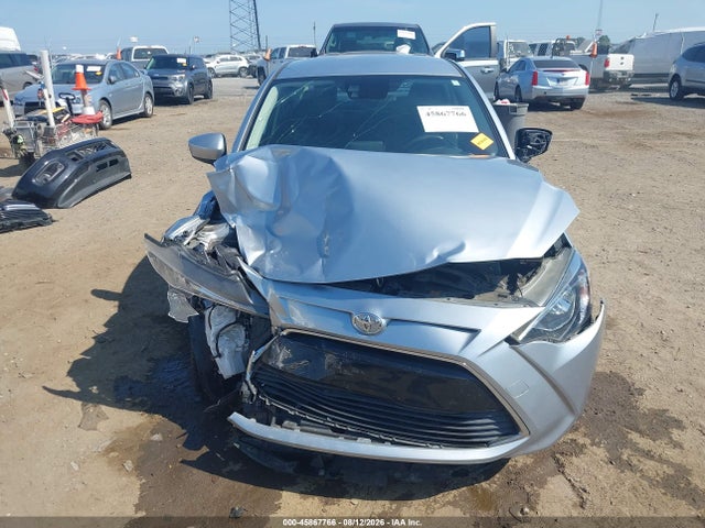 2017 Toyota Yaris Ia მანქანა იყიდება აუქციონზე, vin: 3MYDLBYV6HY153036, აუქციონის ნომერი: 45867766