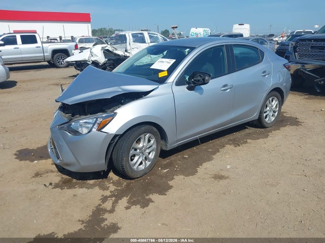 2017 Toyota Yaris Ia მანქანა იყიდება აუქციონზე, vin: 3MYDLBYV6HY153036, აუქციონის ნომერი: 45867766
