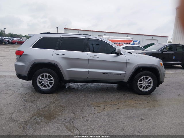 2018 Jeep Grand Cherokee Laredo E 4x4 მანქანა იყიდება აუქციონზე, vin: 1C4RJFAG2JC456956, აუქციონის ნომერი: 45867769