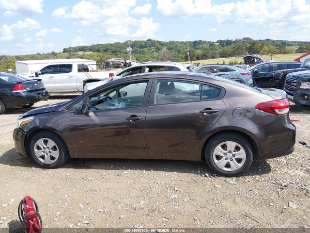 KIA FORTE LX 2017 3KPFK4A74HE009486 Image 14