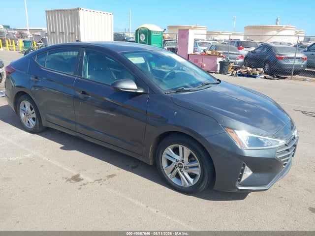 Продажа на аукционе авто 2020 Hyundai Elantra Sel, vin: 5NPD84LF9LH598940, номер лота: 45867846