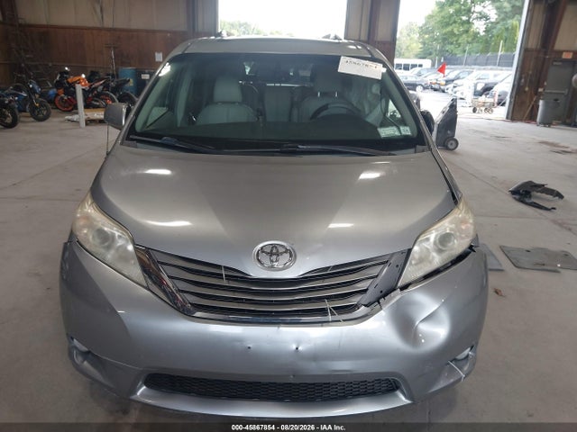Продаж на аукціоні авто 2013 Toyota Sienna Xle V6 8 Passenger, vin: 5TDYK3DC5DS388669, номер лоту: 45867854