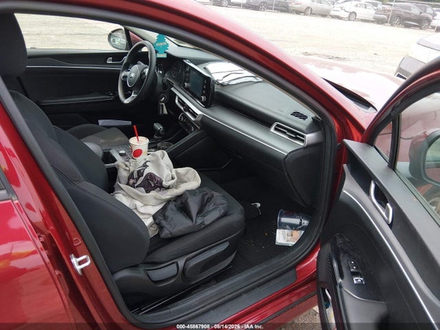 KIA K5 LX 2021 5XXG24J23MG003463 Image 5