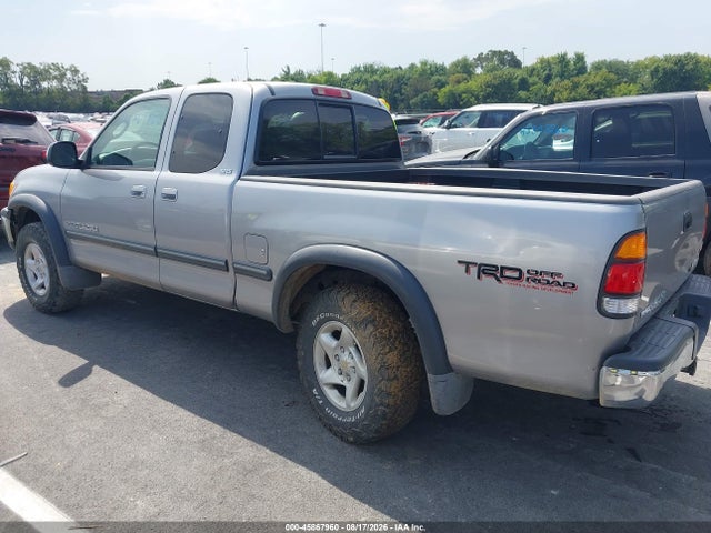 Продажа на аукционе авто 2002 Toyota Tundra Sr5 V8, vin: 5TBBT44142S289032, номер лота: 45867960