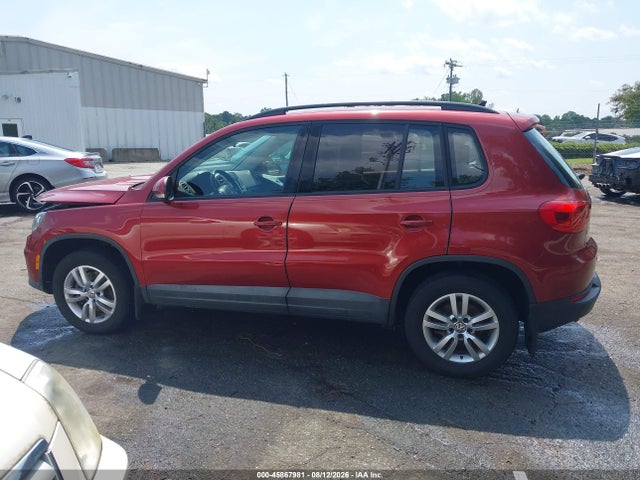 2015 Volkswagen Tiguan S მანქანა იყიდება აუქციონზე, vin: WVGBV7AX6FW091565, აუქციონის ნომერი: 45867981