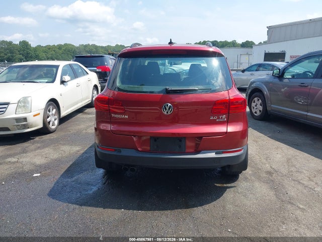 2015 Volkswagen Tiguan S მანქანა იყიდება აუქციონზე, vin: WVGBV7AX6FW091565, აუქციონის ნომერი: 45867981