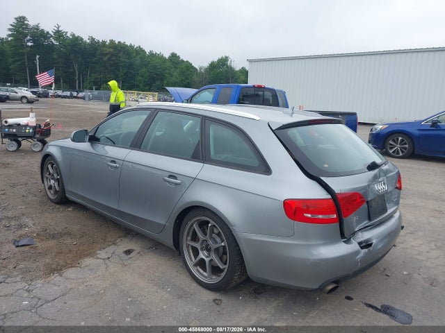 Продажа на аукционе авто 2011 Audi A4 2.0t Premium, vin: WAUSFAFL4BA080007, номер лота: 45868000